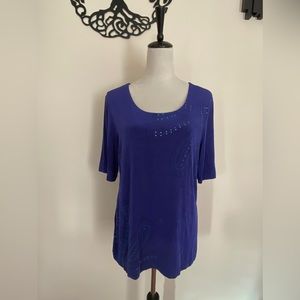 Chico’s Travelers short sleeved top. EUC